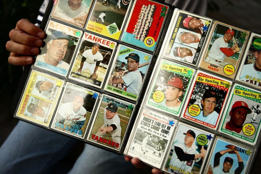 List Of Valuable Fans’ Sports Cards Collectible Items